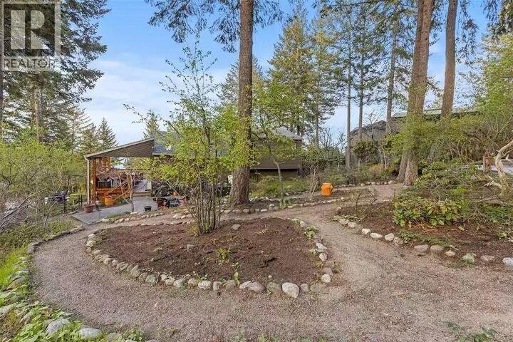 Property Photo:  945 Lloyd Jones Drive  BC V1Z 2X9 