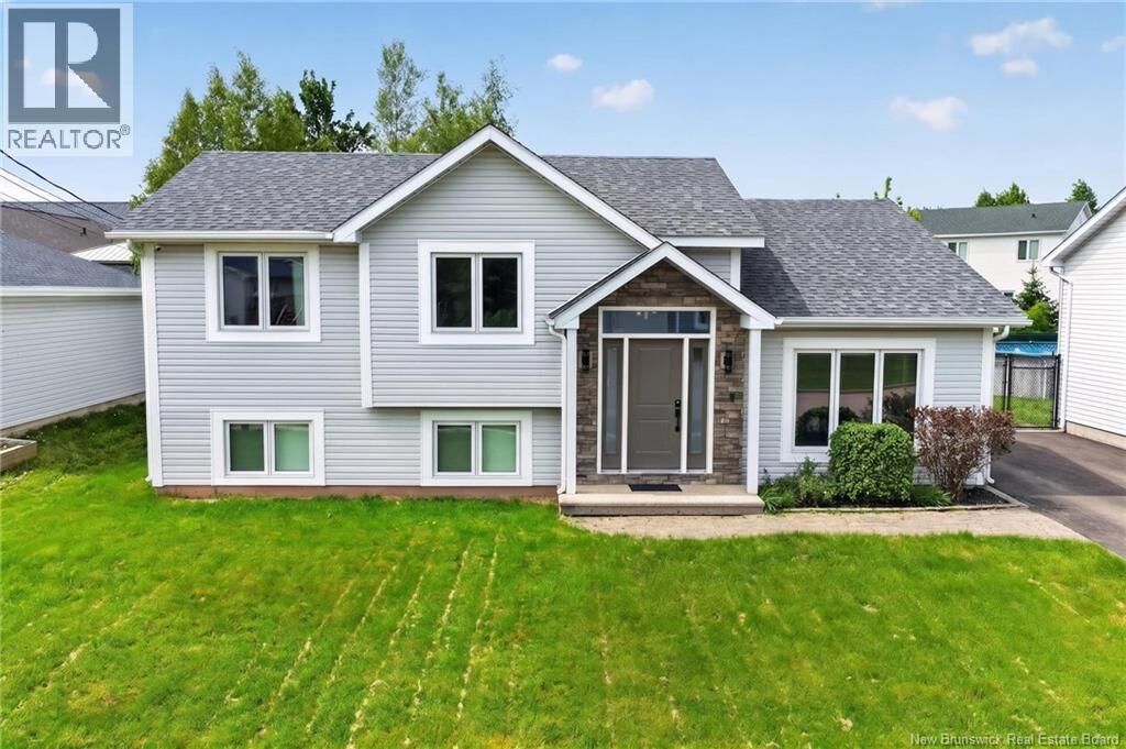 Property Photo:  287 Maplehurst Drive  NB E1G 4T8 