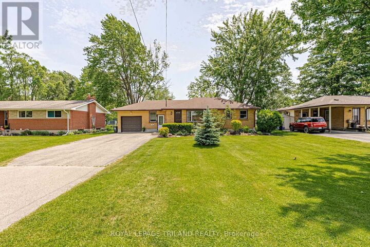 Property Photo:  117 Seventh Avenue  ON N0L 1B0 