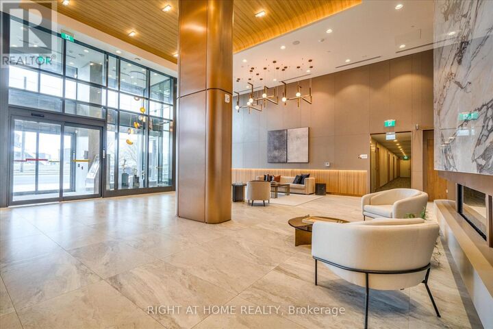 Property Photo: 1100 Sheppard Avenue West Lph12 ON M3J 0H1
