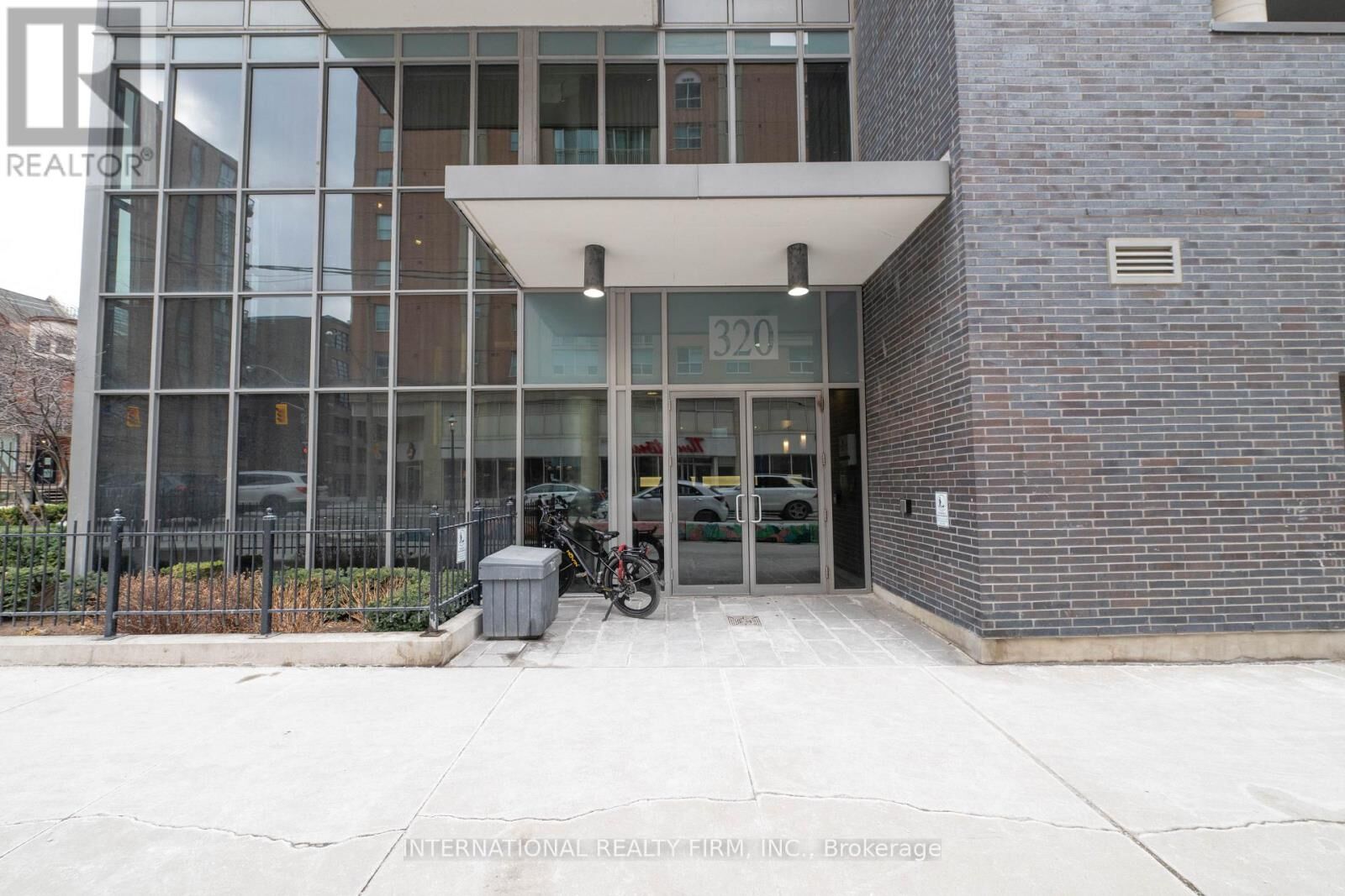 Property Photo:  320 Richmond Street East 208  ON M5A 1P9 