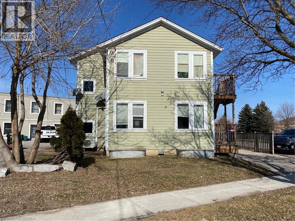 Property Photo:  106 Marlborough Street 1  ON N3T 2S5 