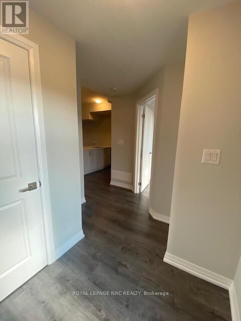 Property Photo: 6705 Cropp Street 94 ON L2E 0C1