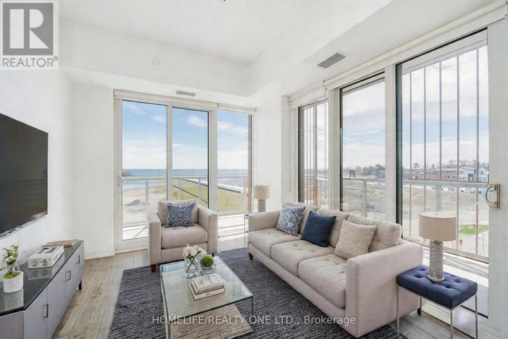 Property Photo:  220 Missinnihe Way 421  ON L5H 0A9 