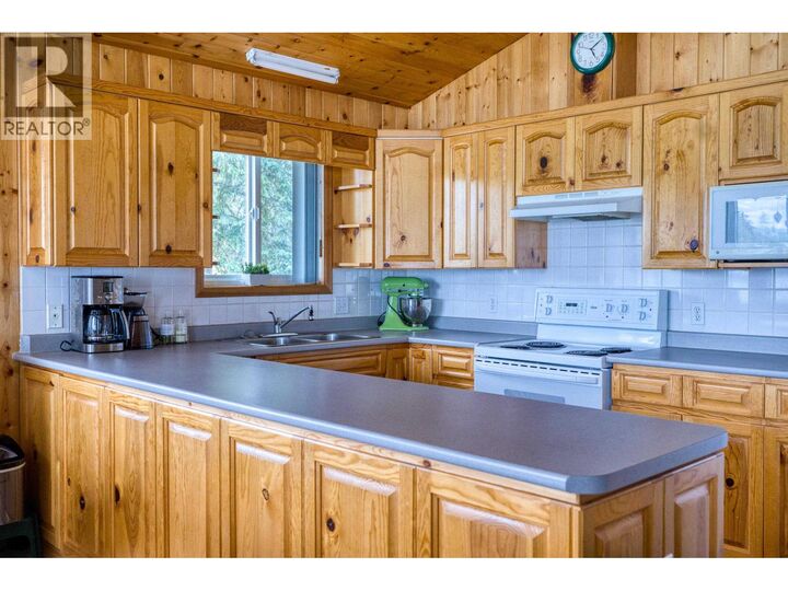 Photo de la propriété:  7607 North Point Road  BC V0K 1X1 