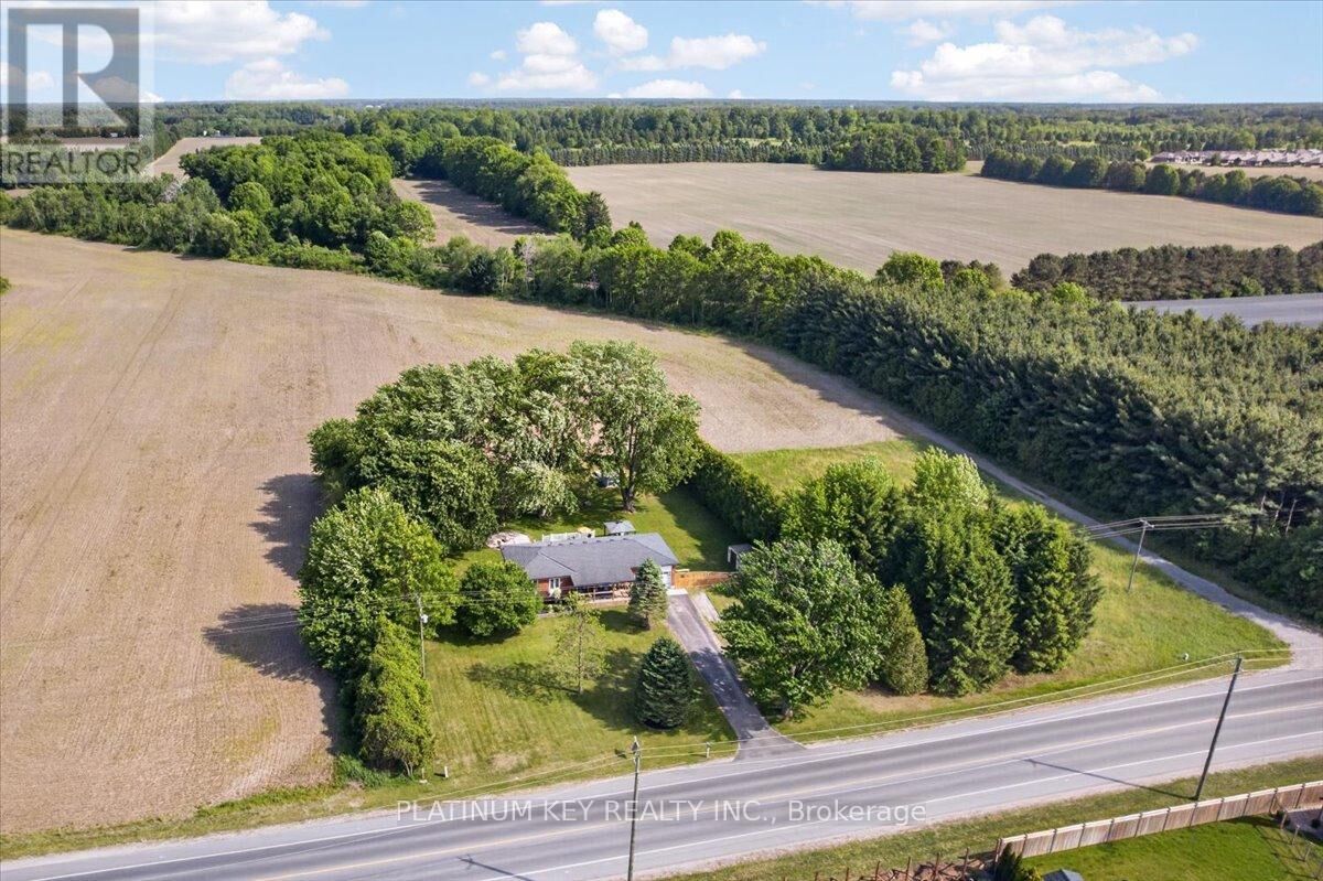 Property Photo:  8271 Glengyle Drive  ON N7G 3H3 