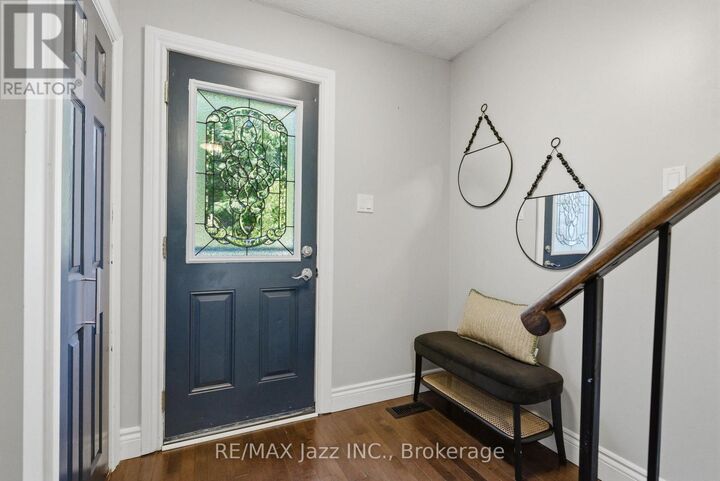 Property Photo:  555 Cobblehill Drive  ON L1K 1Y6 