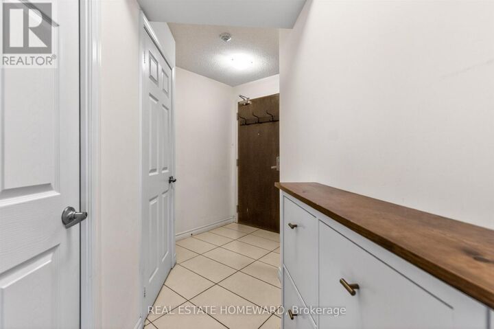 Property Photo:  25 Lower Simcoe Street 518  ON M5J 3A1 