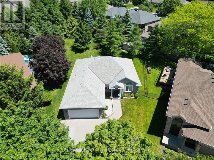 Property Photo: 9 Evelyn Court ON L3E 0R7