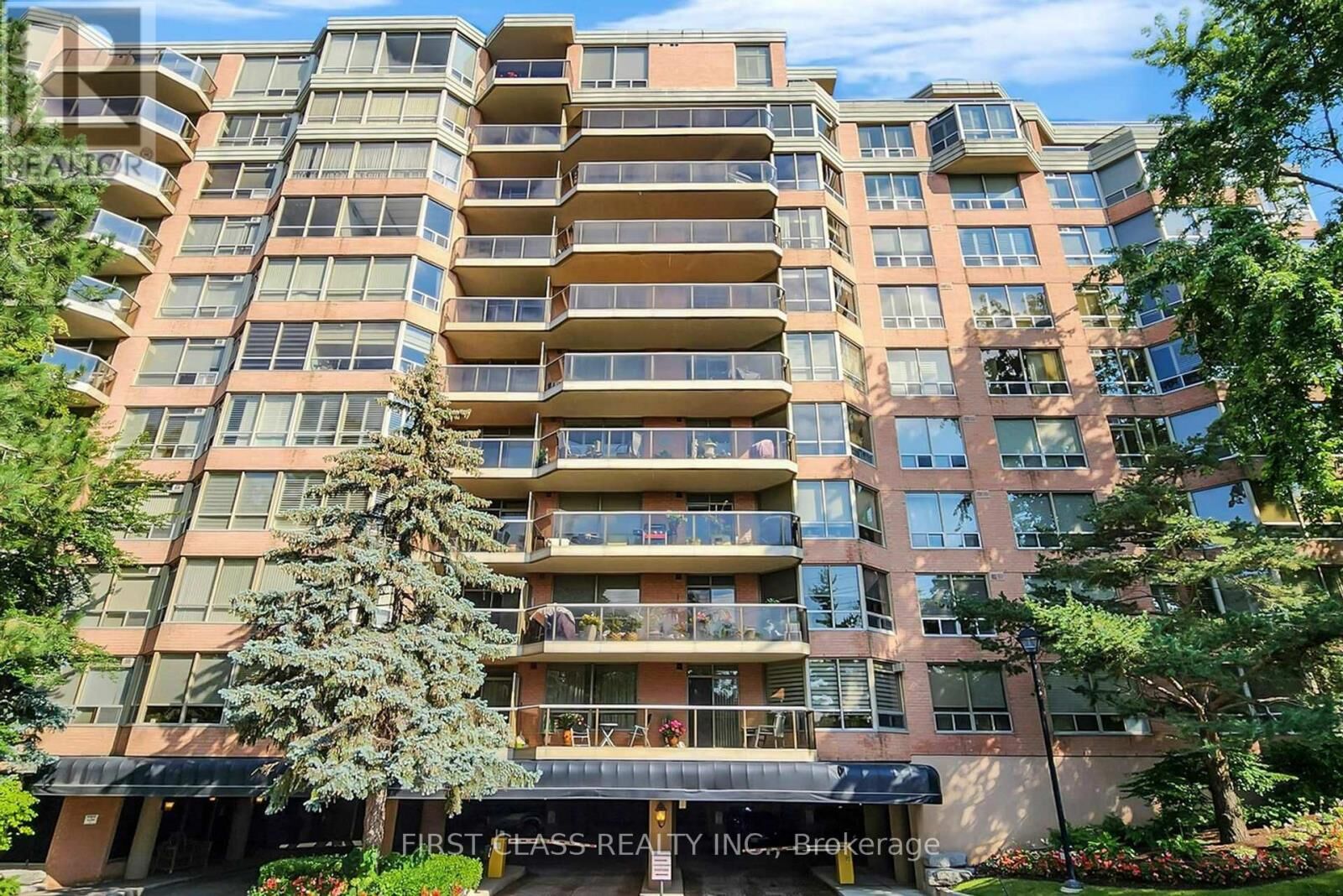 Property Photo:  3181 Bayview Avenue 902  ON M2K 2Y2 