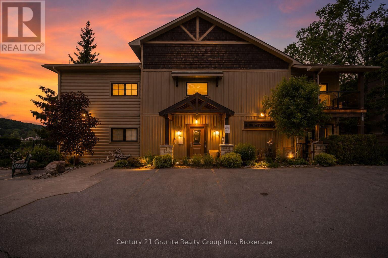 Property Photo:  9 Newcastle Street 303  ON K0M 2K0 
