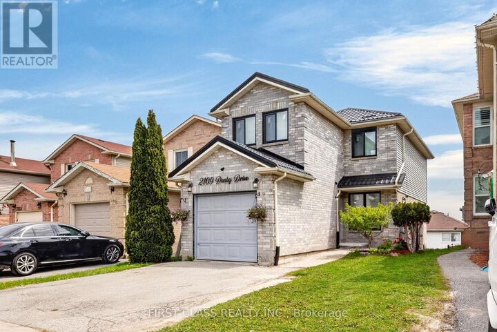Property Photo:  2109 Denby Drive  ON L1X 1Y8 