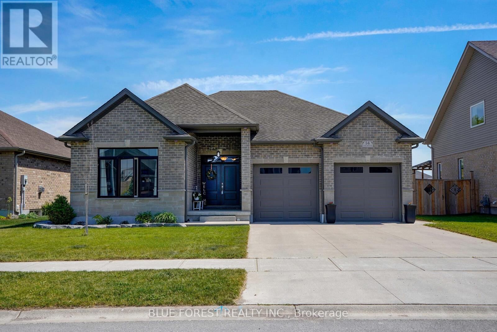 Property Photo:  14 Thames Springs Crescent  ON N0M 2M0 