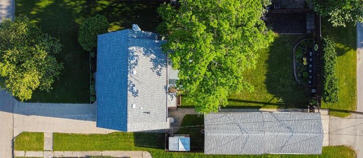 Property Photo:  125 Cochrane Street  MB R1N 2L8 