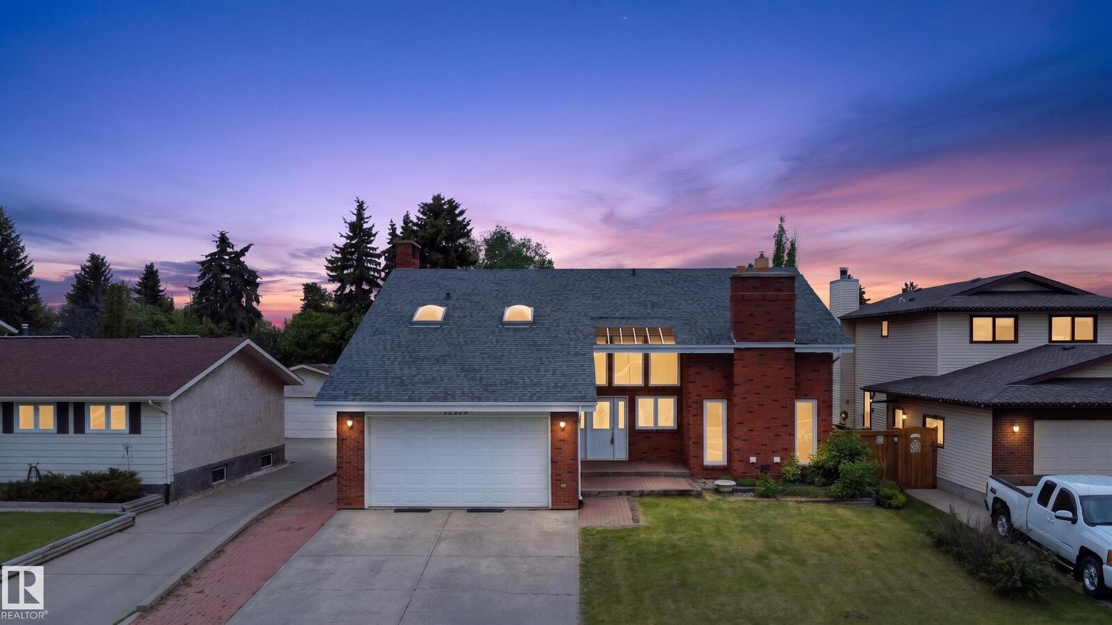 Property Photo:  14808 55 Street NW  AB T5A 2N4 