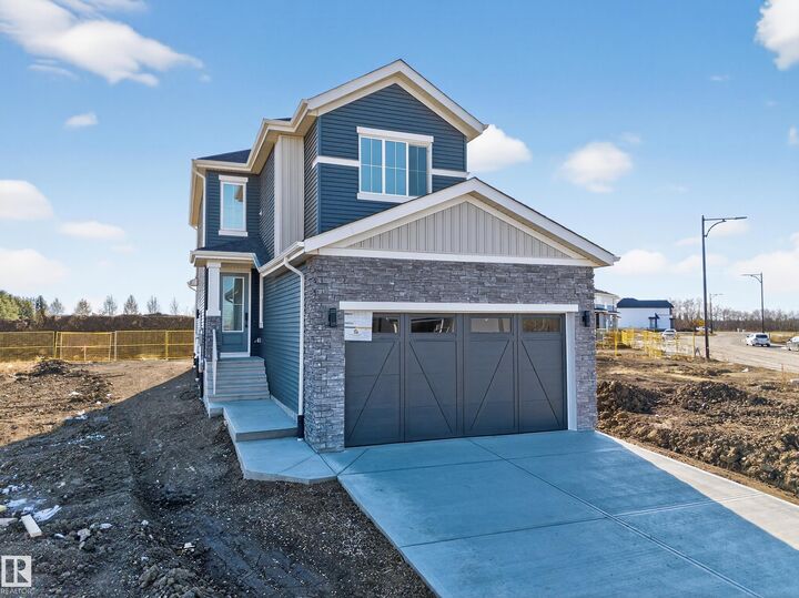 Property Photo:  3285 Chernowski Way SW  AB T6W 5K6 