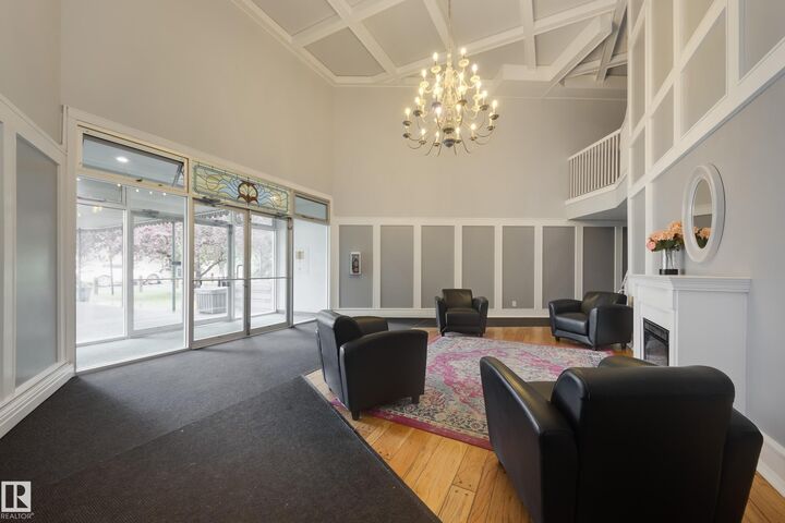 Property Photo:  5125 Riverbend Road NW 213  AB T6H 5K5 