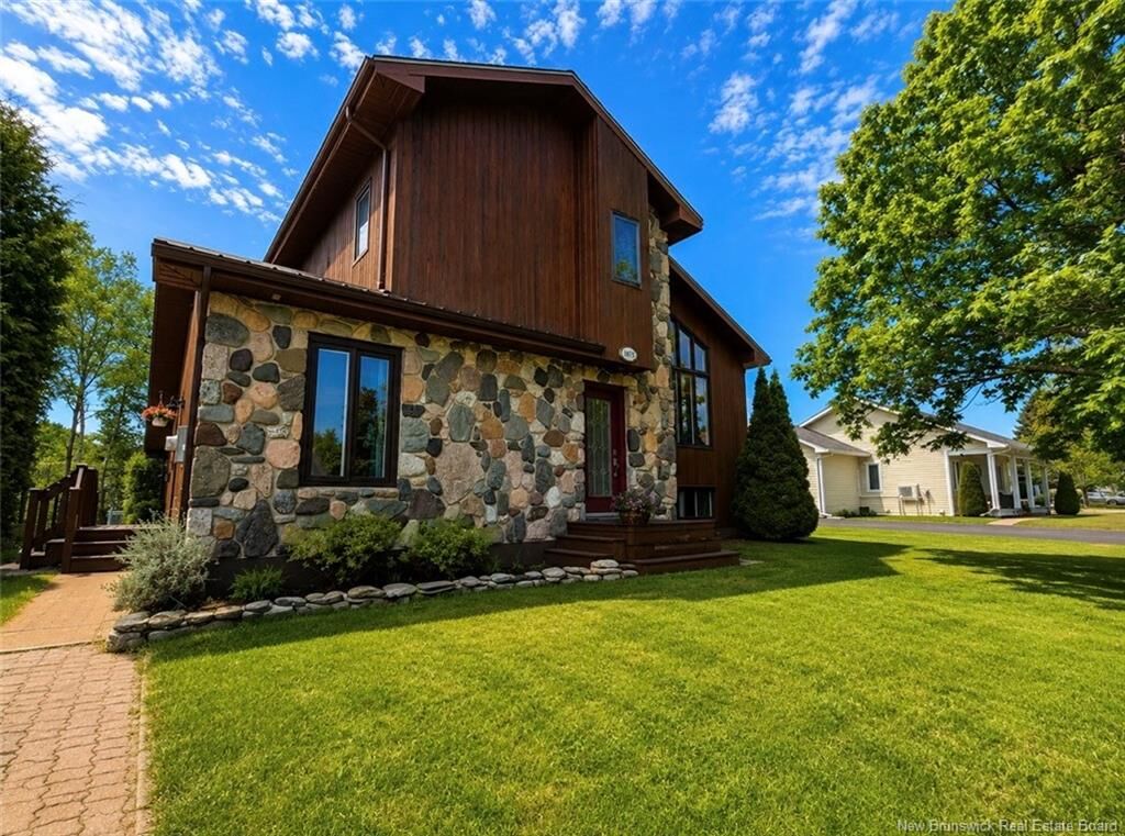 Property Photo: 1075 Sycamore NB E2A 4M9