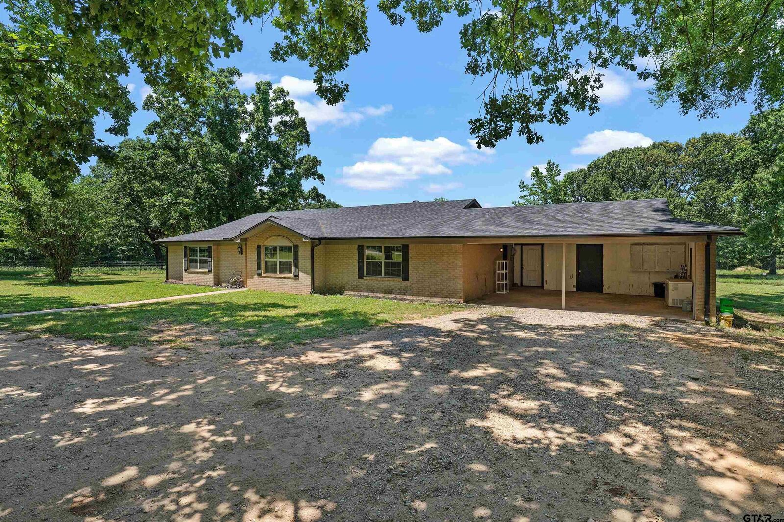 Property Photo:  11162 County Road 233  TX 75750 