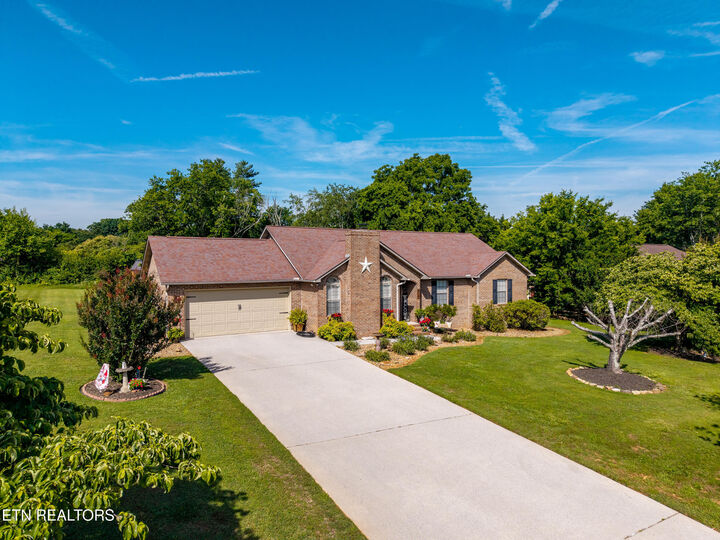 Property Photo: 319 S Coleman Drive TN 37803