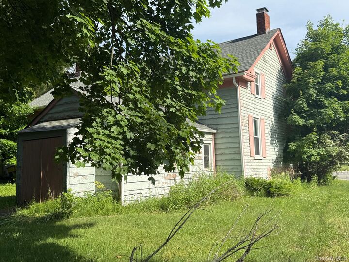 Property Photo:  172 Viola Road  NY 10952 