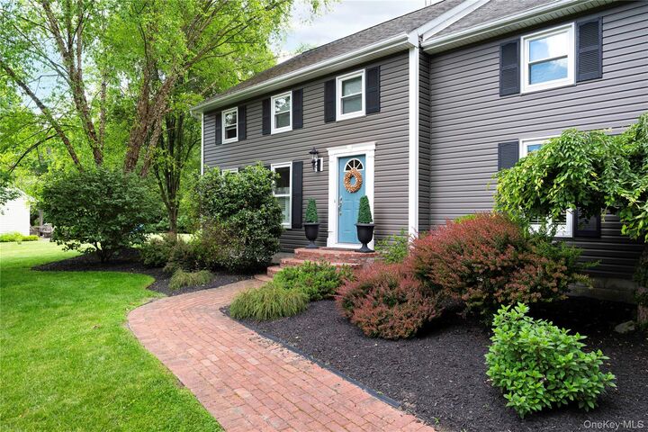Property Photo: 3 Heathbrook Drive NY 12603