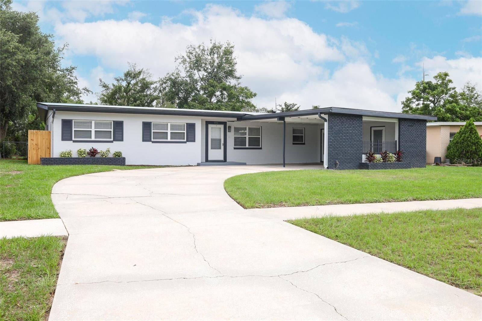 Property Photo:  4422 Gilpin Way  FL 32812 