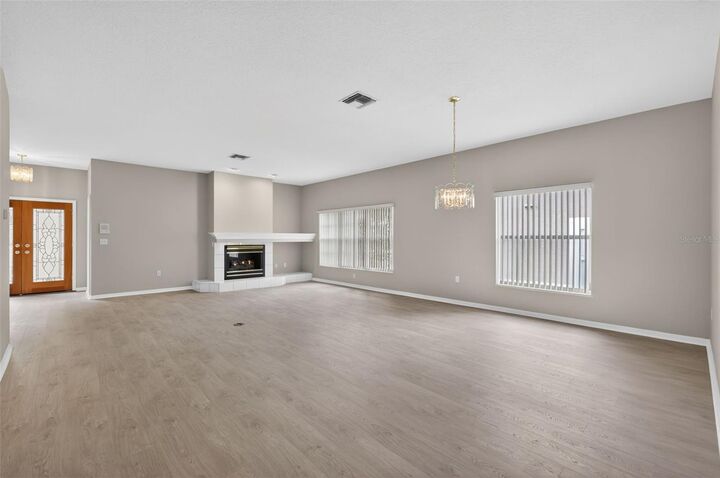 Property Photo:  4856 Westchester Court  FL 34677 