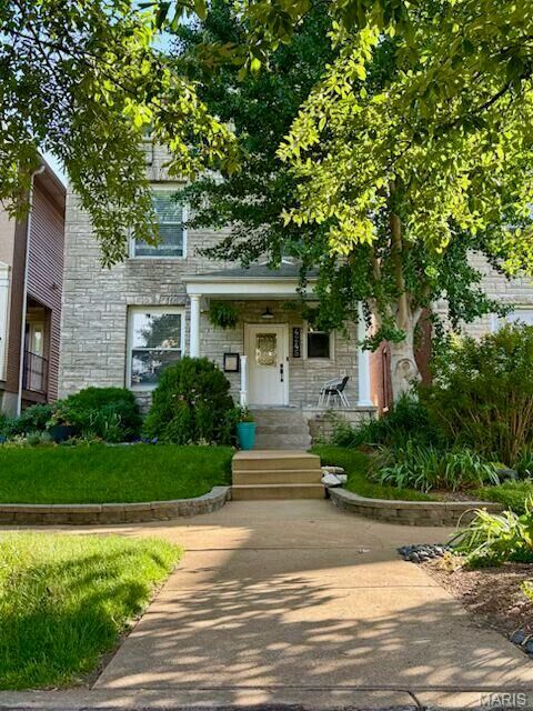 Property Photo:  4245 McPherson Avenue  MO 63108 