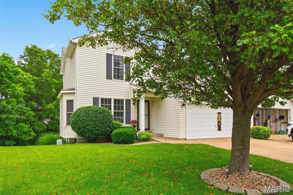 Property Photo:  539 Donna Marie Drive  MO 63385 