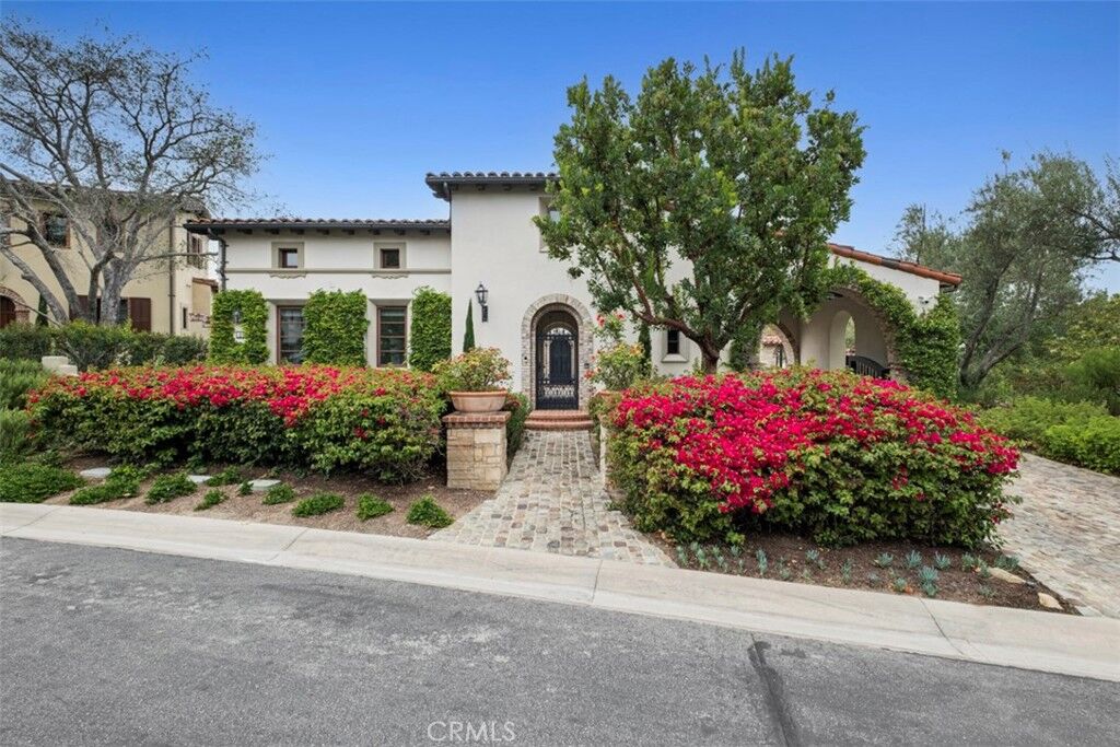 Property Photo:  45 Prairie Grass  CA 92603 