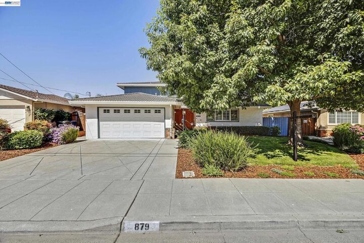 Property Photo:  879 Via Seville  CA 94550 