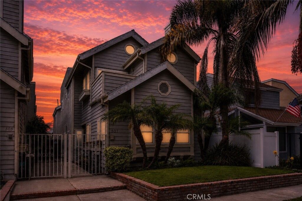 Property Photo:  507 19th  CA 92648 