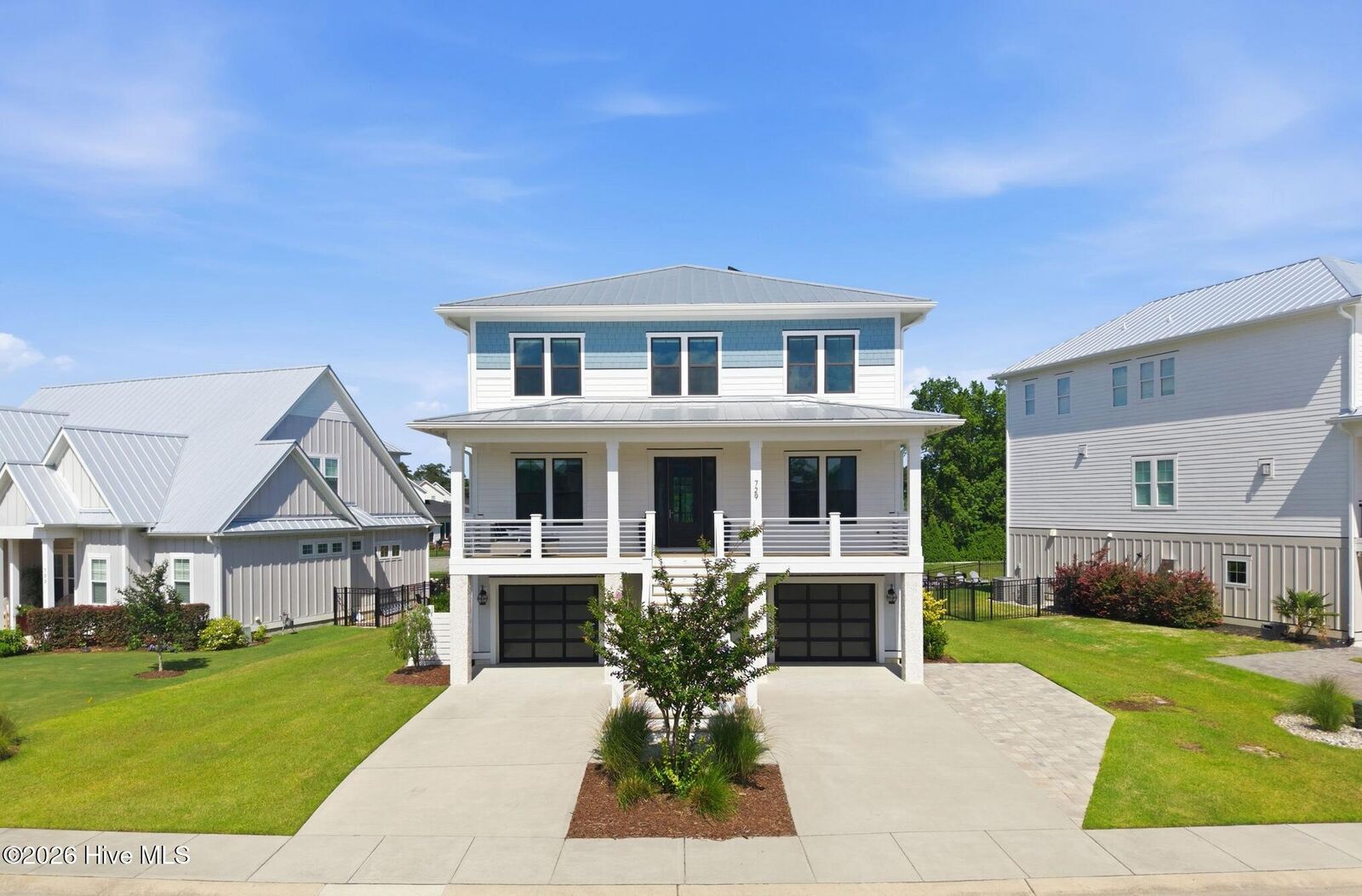 Property Photo:  729 Waterstone Drive  NC 28411 