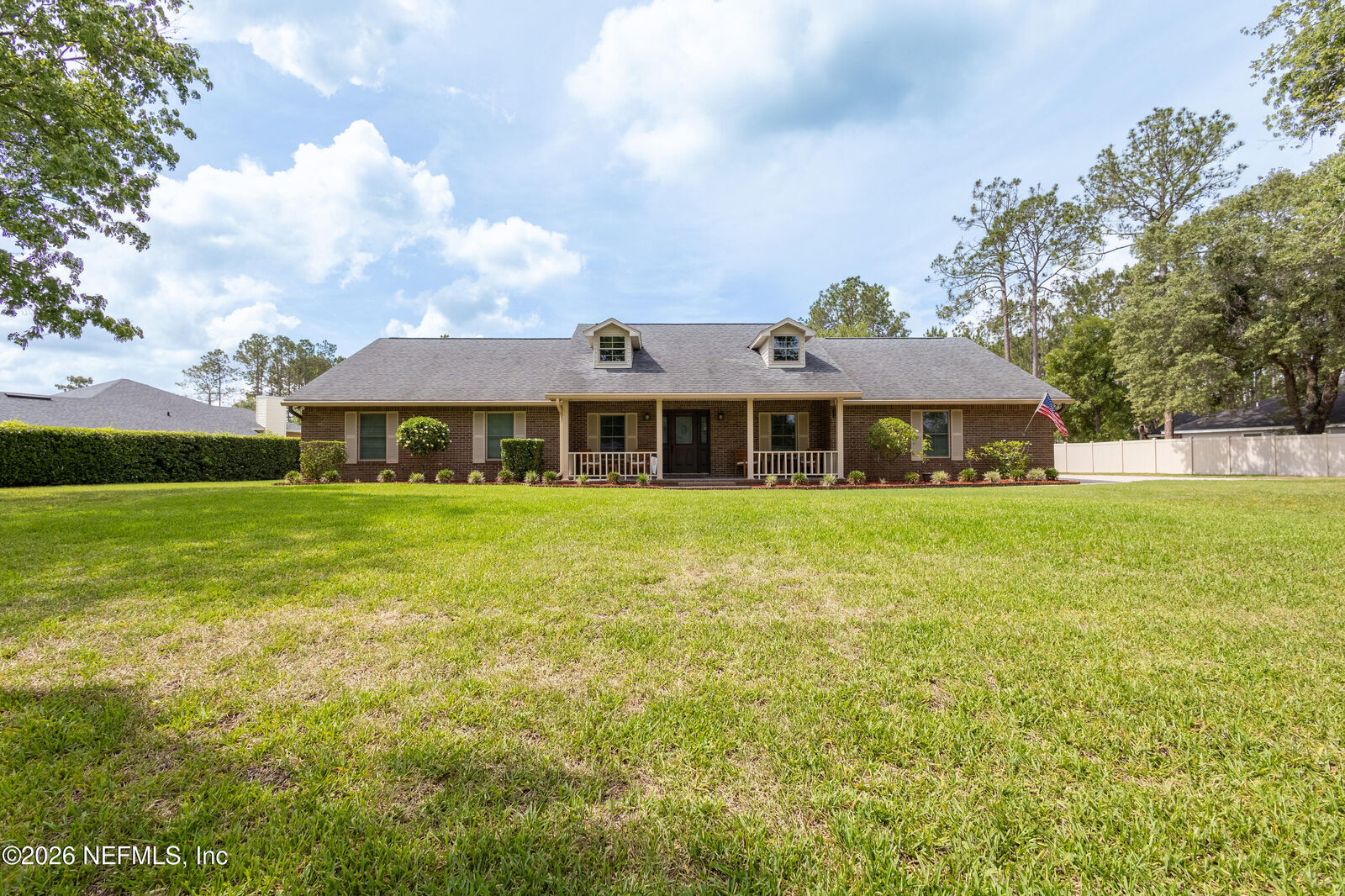 Property Photo:  4610 Saddlehorn Trail  FL 32068 