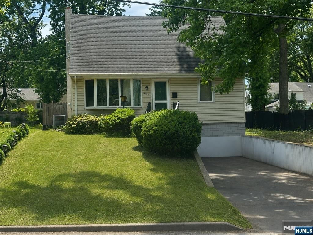 Property Photo:  500 New Bridge Road  NJ 07621 