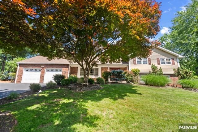 Property Photo:  36 Underwood Road  NJ 07045 