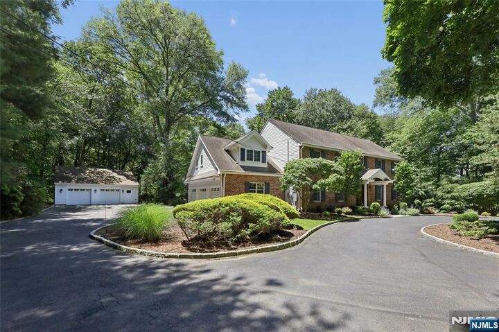Property Photo:  27 Duane Lane  NJ 07627 