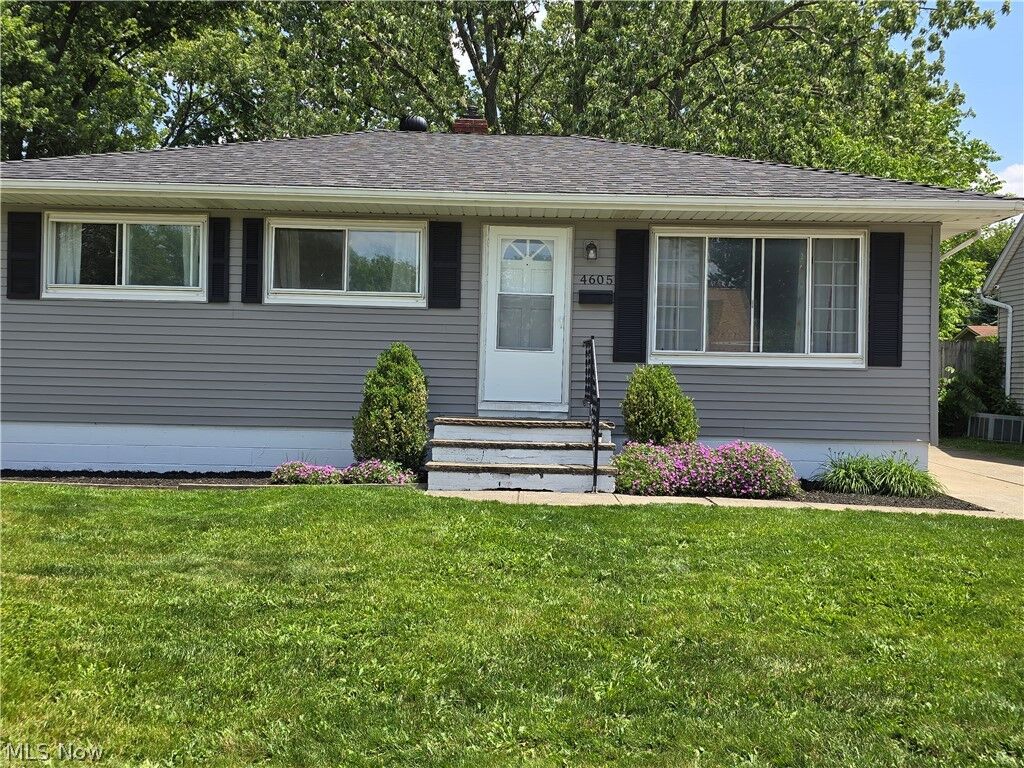Property Photo:  4605 W 192nd Street  OH 44135 