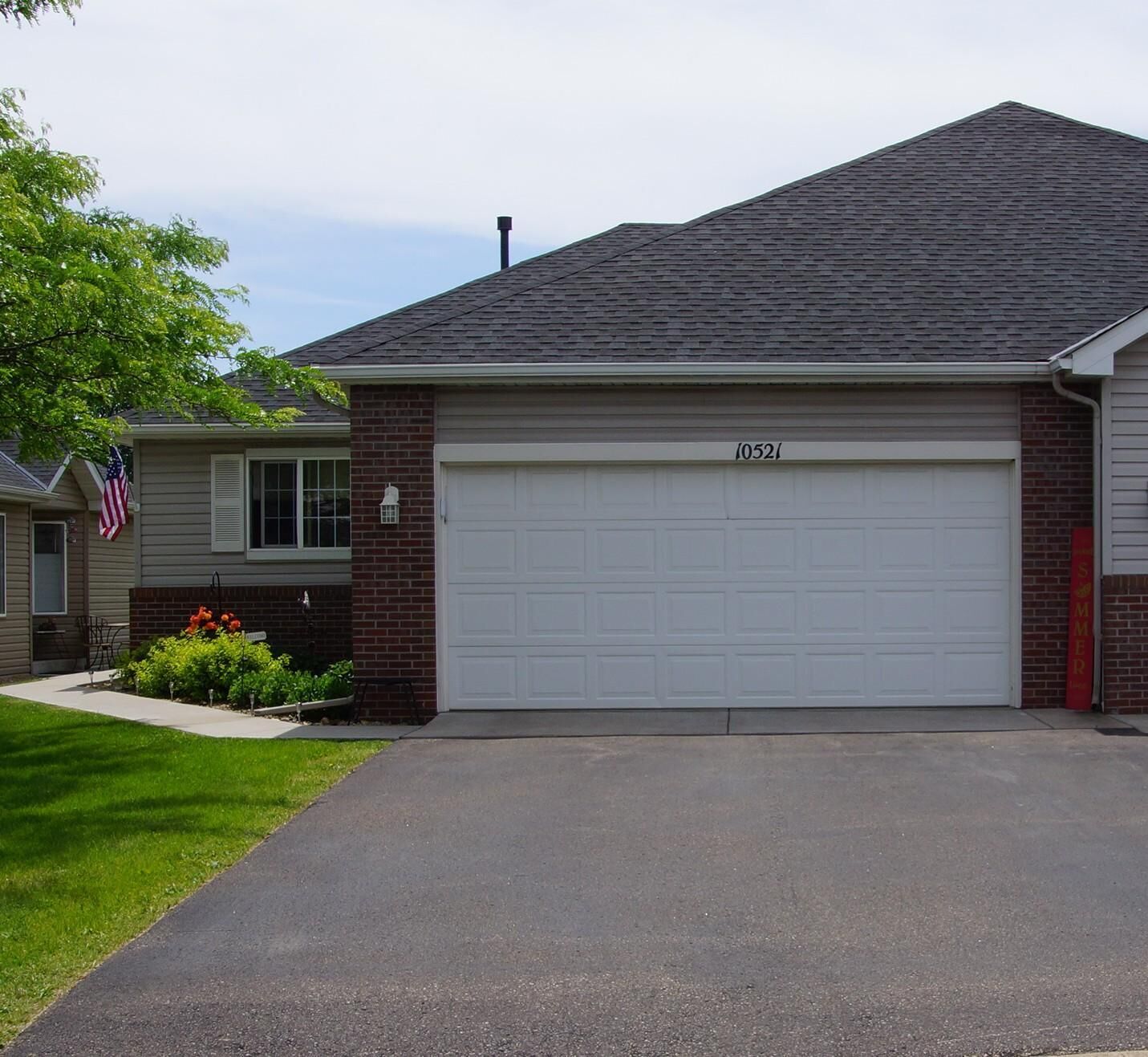 Property Photo:  10521 64th Lane NE  MN 55301 