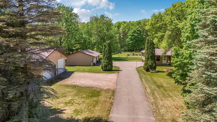 Property Photo:  37713 190th Avenue  MN 56310 