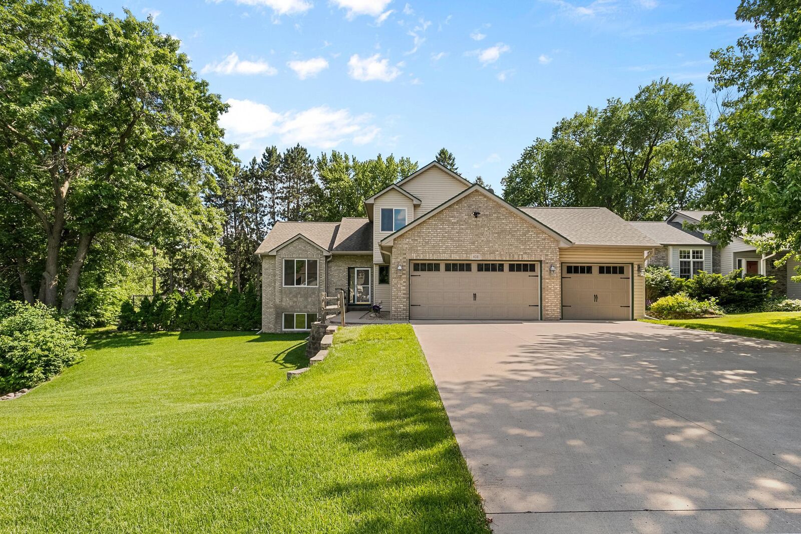 Property Photo:  408 Coyote Trail  MN 55014 