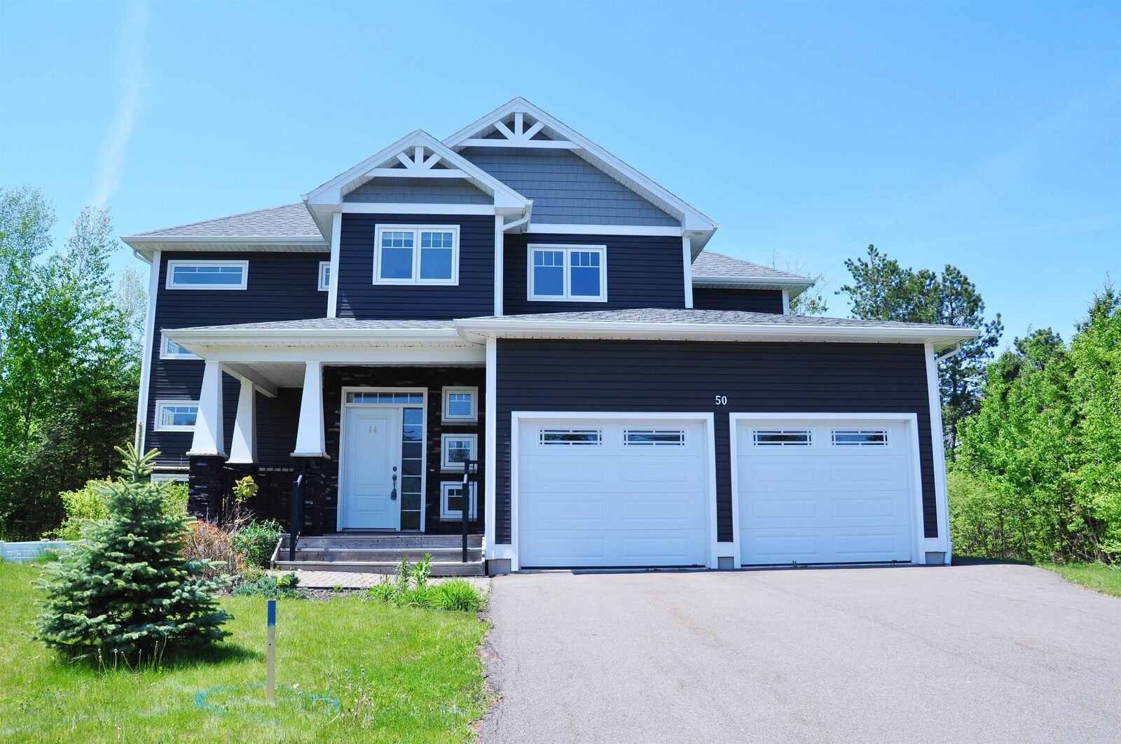 Property Photo: 50 England Circle PE C1E 1W6