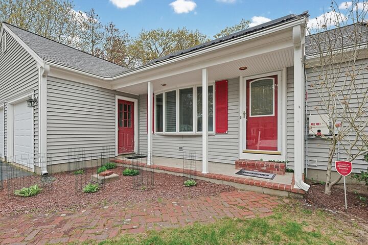 Property Photo:  125 Sullivan Road  MA 02673 