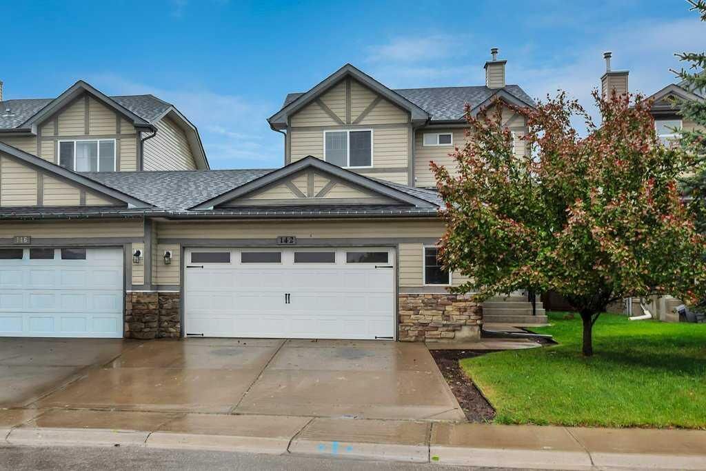 Property Photo:  142 Ranch Ridge Court  AB T1P 0A5 