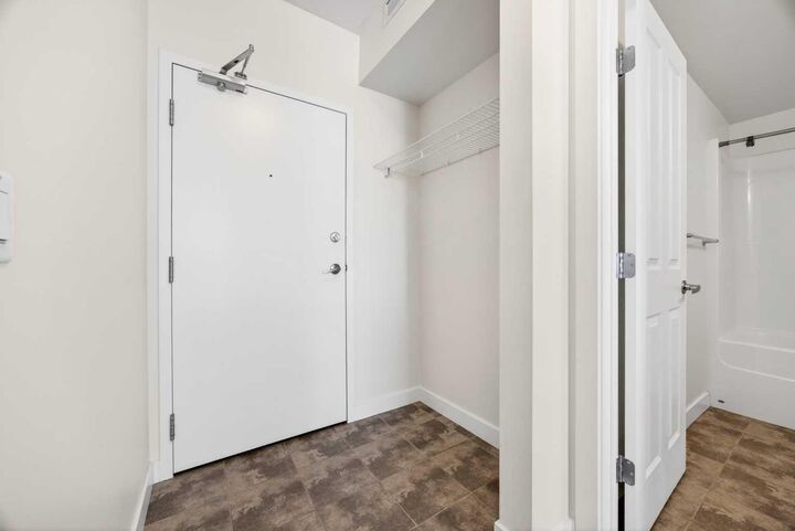 Property Photo: 3830 Brentwood Road NW 704 AB T2L 2J9