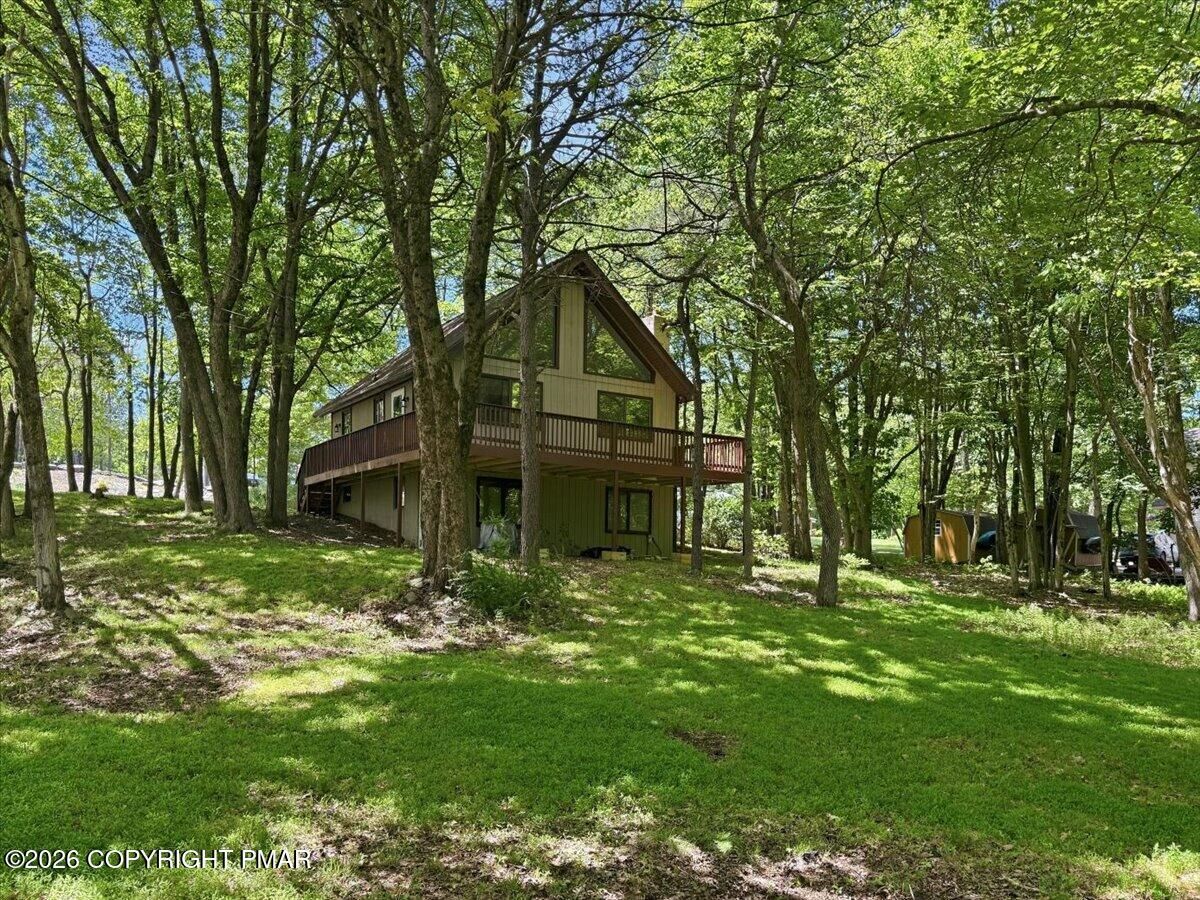 Property Photo:  2166 Wild Laurel Drive  PA 18334 