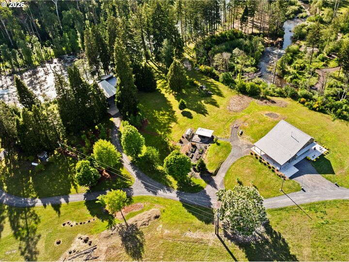 Property Photo:  45650 McKenzie Hwy  OR 97488 