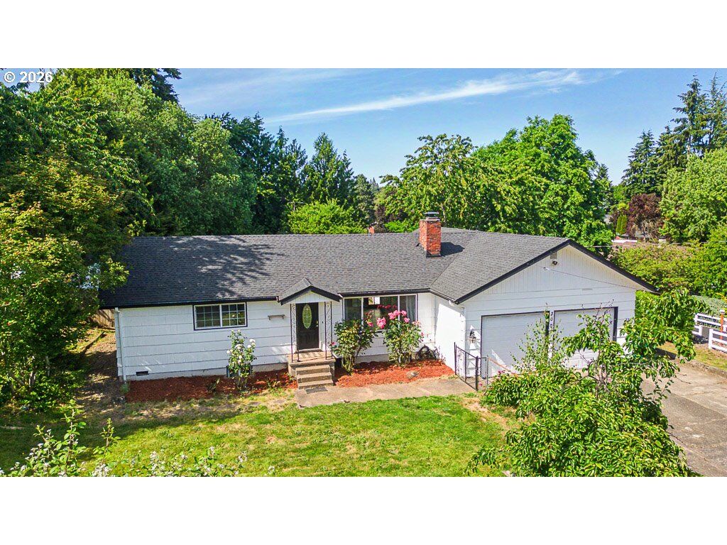 Property Photo: 3000 NE 49th St WA 98663
