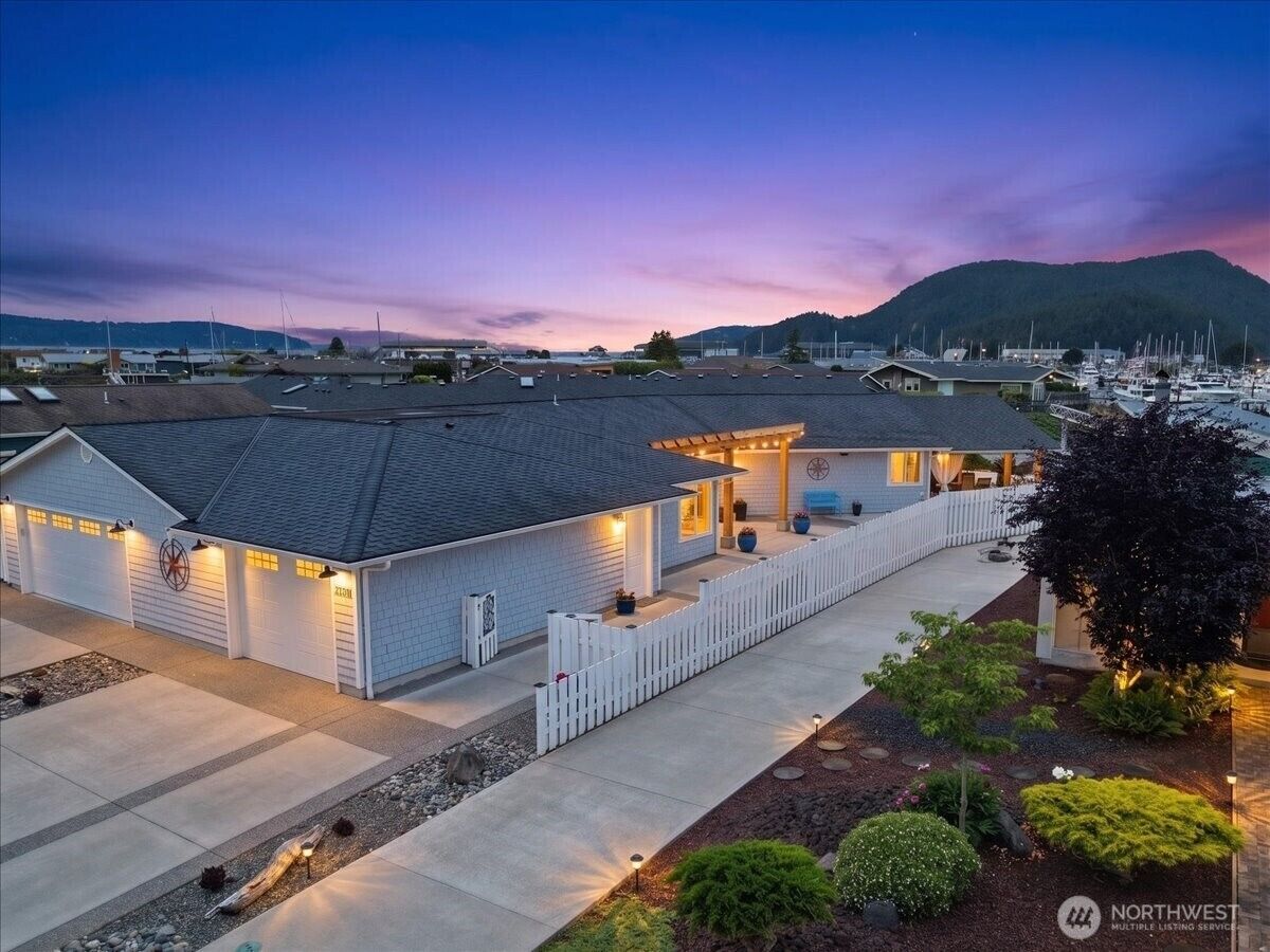 Property Photo: 5301 Doon Way WA 98221